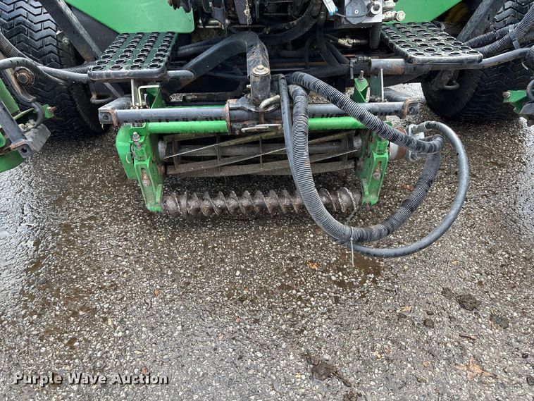 image for item FB3339 John Deere 3235 reel mower