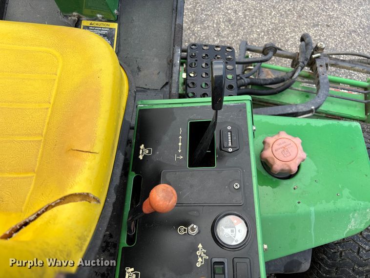 image for item FB3339 John Deere 3235 reel mower