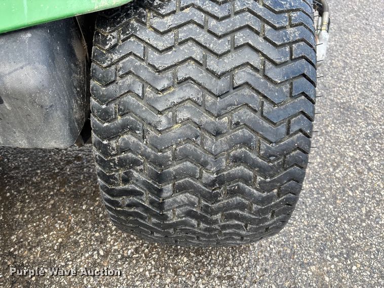 image for item FB3339 John Deere 3235 reel mower