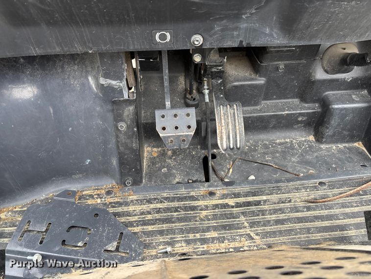 image for item FB3342 2016 Kubota RTV-X1140 utility vehicle