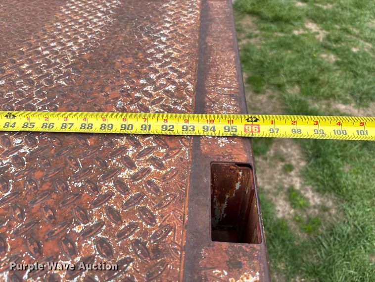 image for item FB3343 1999 Isuzu NPR dump flatbed truck