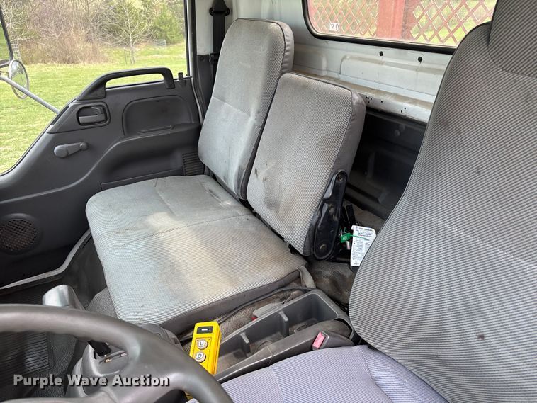 image for item FB3343 1999 Isuzu NPR dump flatbed truck