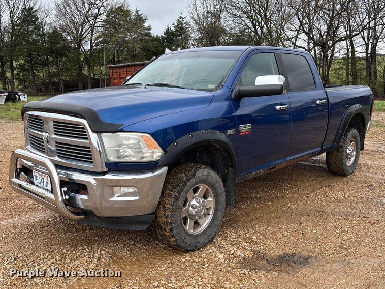 image for item FB3345 2011 Dodge Ram 2500 Crew Cab pickup truck