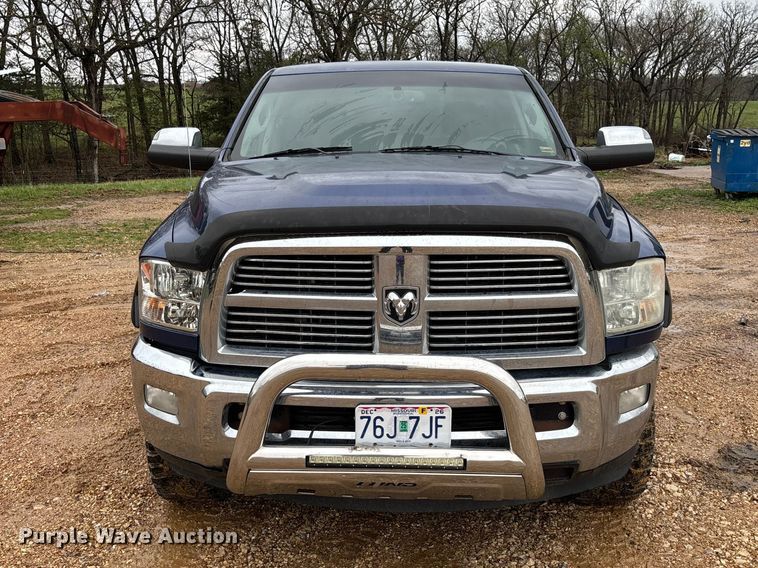 image for item FB3345 2011 Dodge Ram 2500 Crew Cab pickup truck