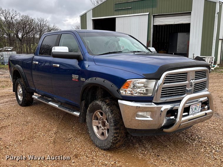 image for item FB3345 2011 Dodge Ram 2500 Crew Cab pickup truck