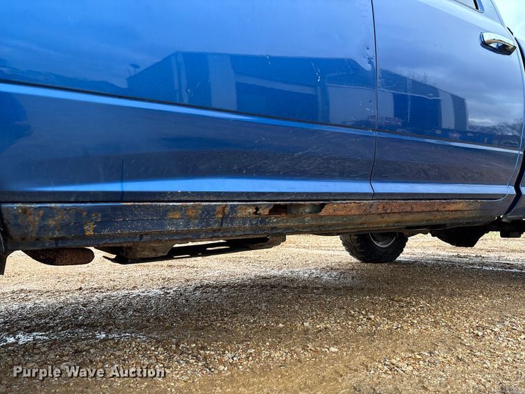 image for item FB3345 2011 Dodge Ram 2500 Crew Cab pickup truck