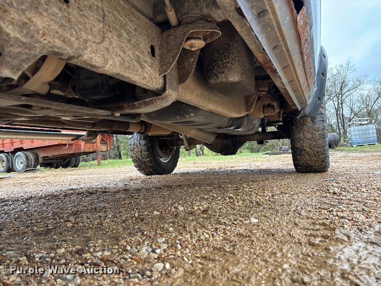 image for item FB3345 2011 Dodge Ram 2500 Crew Cab pickup truck