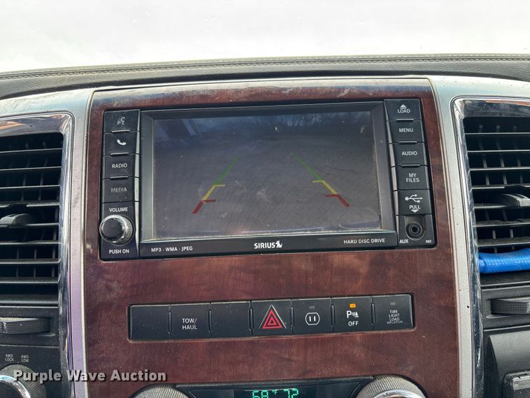 image for item FB3345 2011 Dodge Ram 2500 Crew Cab pickup truck