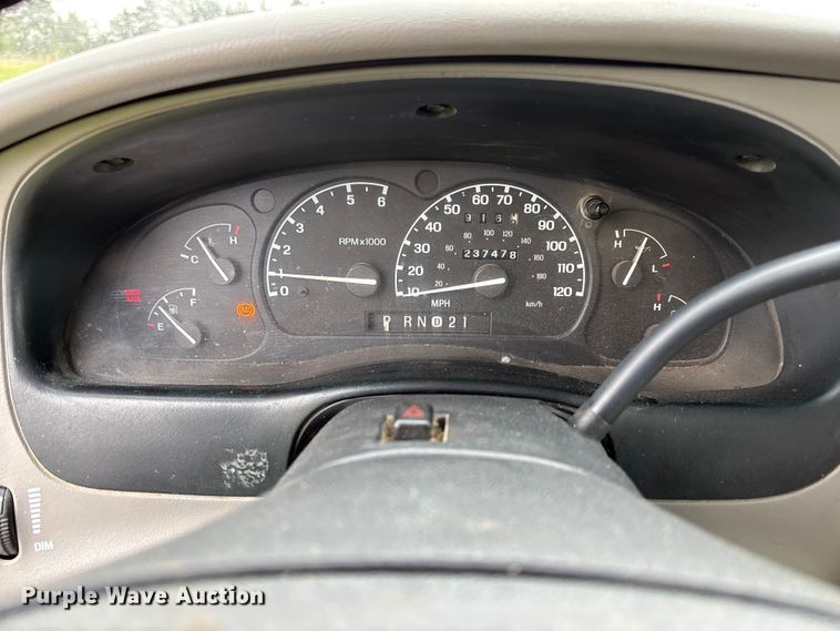 image for item FB3347 1997 Ford Ranger Ext. Cab pickup truck