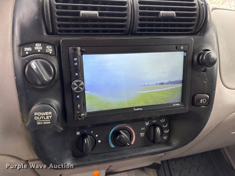 image for item FB3347 1997 Ford Ranger Ext. Cab pickup truck