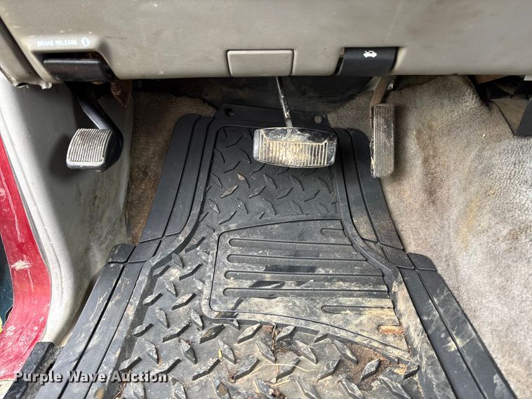 image for item FB3347 1997 Ford Ranger Ext. Cab pickup truck