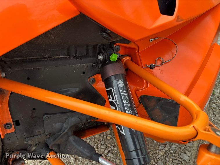 image for item FB3349 2014 Arctic Cat M8000 snowmobile