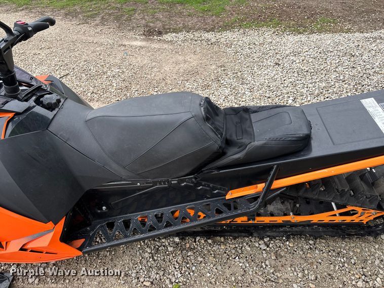 image for item FB3349 2014 Arctic Cat M8000 snowmobile