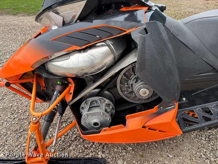 image for item FB3349 2014 Arctic Cat M8000 snowmobile