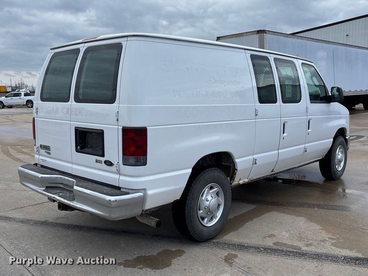 image for item FB3357 2013 Ford E350 van