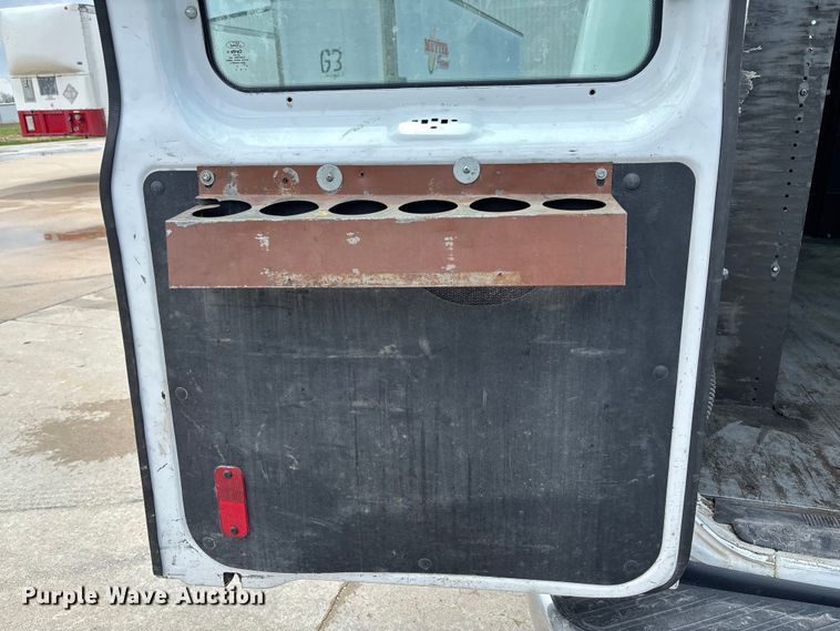 image for item FB3357 2013 Ford E350 van