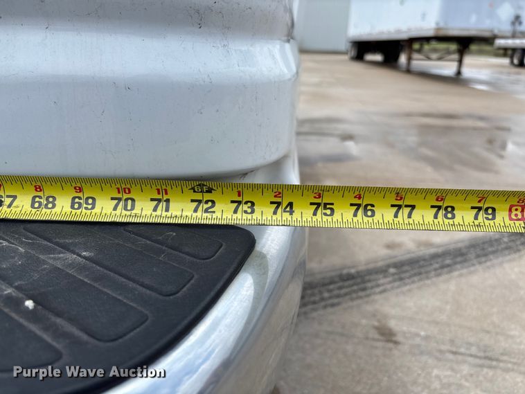 image for item FB3357 2013 Ford E350 van