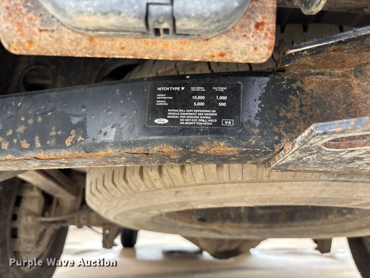 image for item FB3357 2013 Ford E350 van