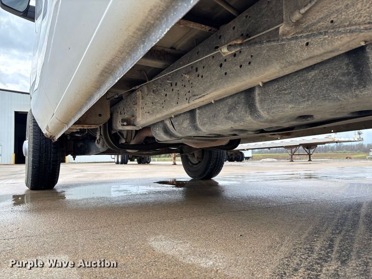image for item FB3357 2013 Ford E350 van