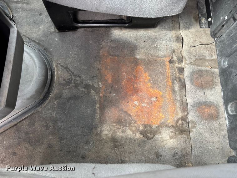 image for item FB3357 2013 Ford E350 van