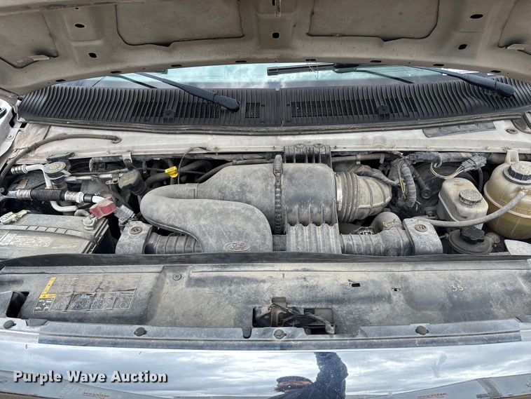 image for item FB3357 2013 Ford E350 van