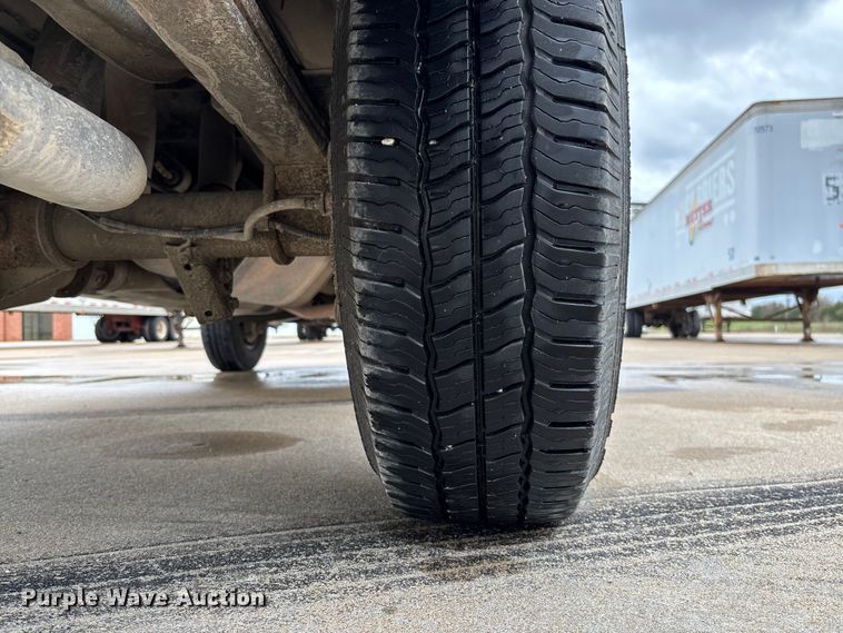image for item FB3357 2013 Ford E350 van