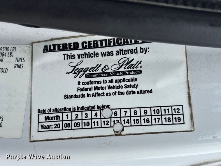 image for item FB3357 2013 Ford E350 van