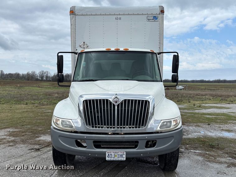 image for item FB3358 2007 International 4300 box truck