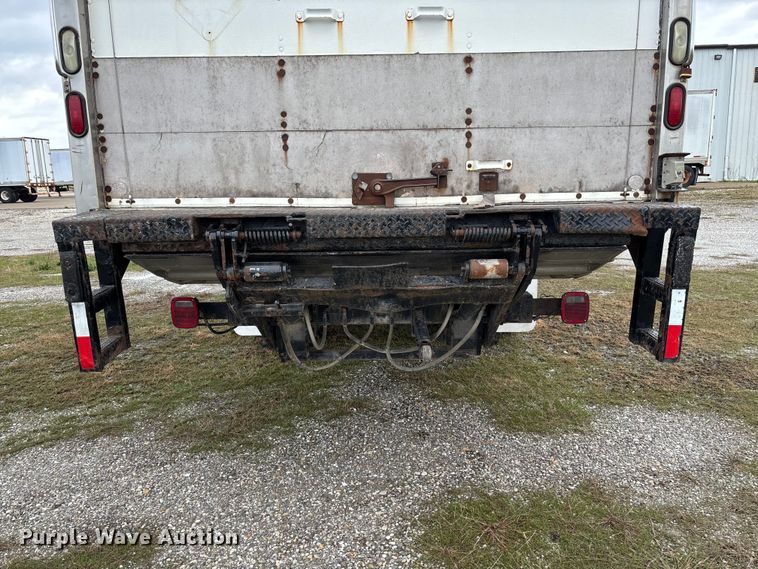 image for item FB3358 2007 International 4300 box truck