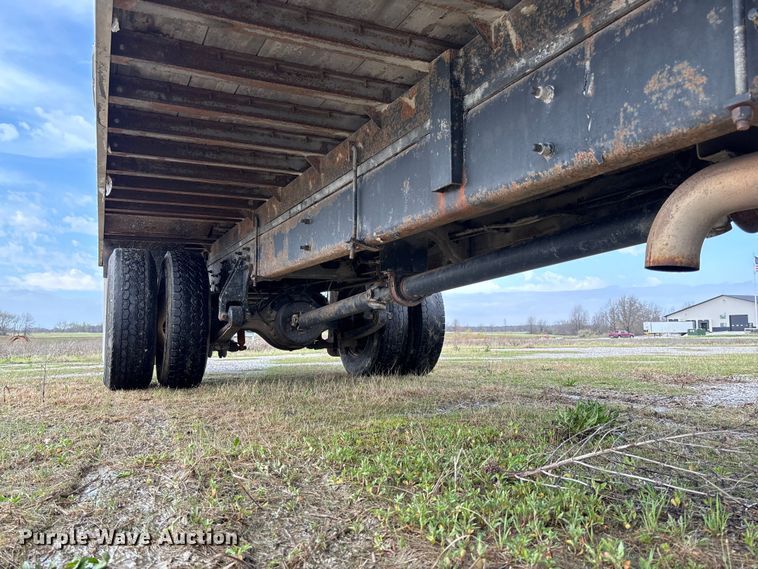 image for item FB3358 2007 International 4300 box truck