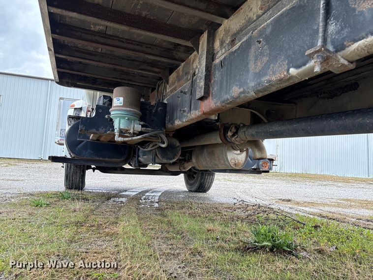 image for item FB3358 2007 International 4300 box truck