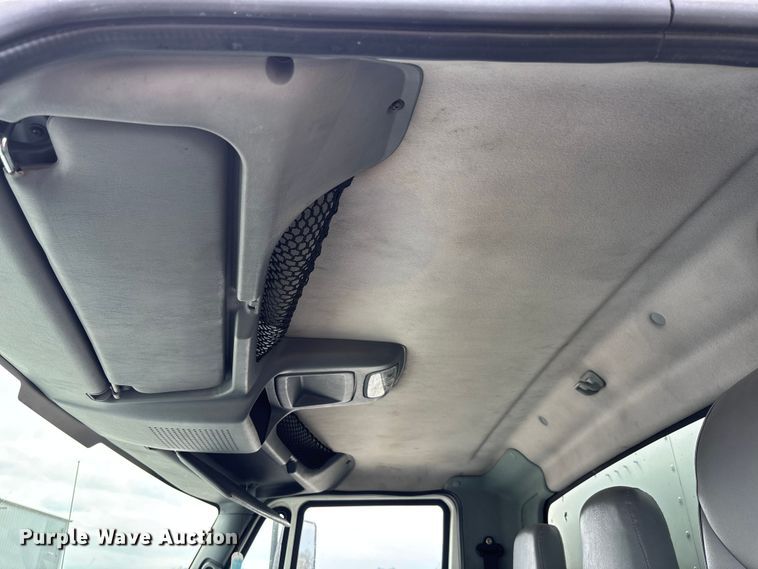 image for item FB3358 2007 International 4300 box truck