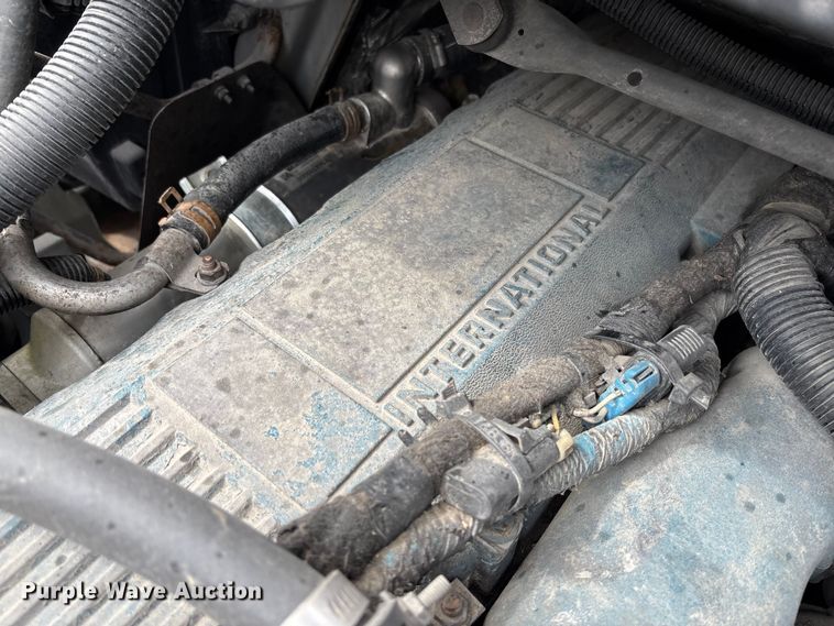 image for item FB3358 2007 International 4300 box truck