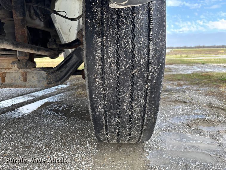 image for item FB3358 2007 International 4300 box truck