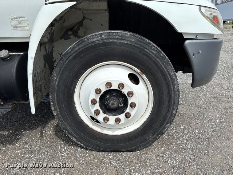 image for item FB3358 2007 International 4300 box truck