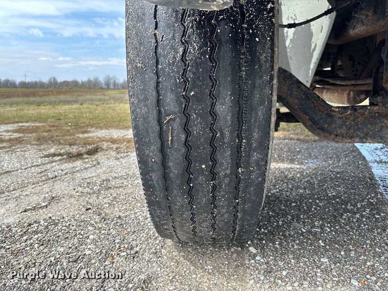 image for item FB3358 2007 International 4300 box truck