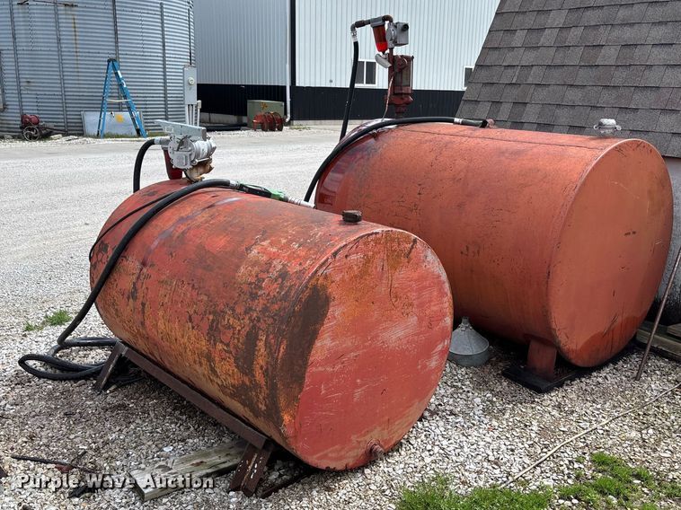 image for item FB3359 (2) fuel tanks