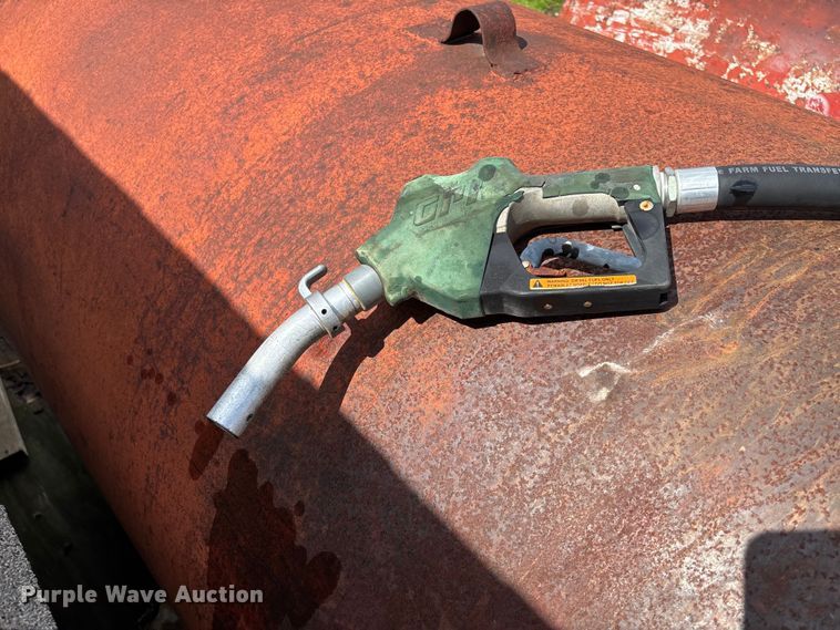 image for item FB3359 (2) fuel tanks