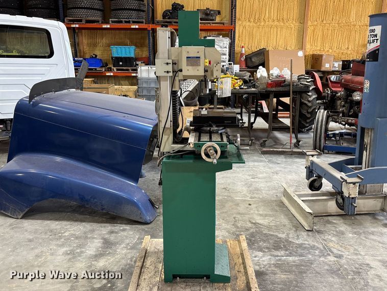 image for item FB3361 2023 Grizzly Industrial G0759 milling machine