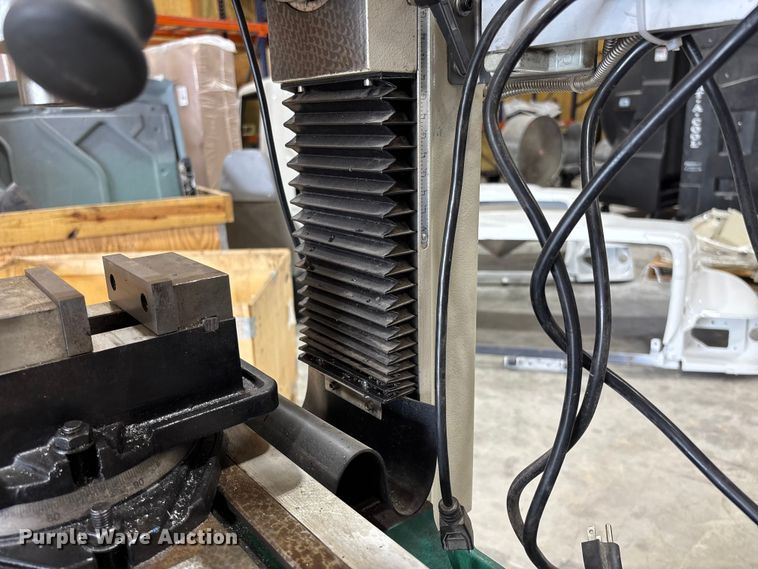 image for item FB3361 2023 Grizzly Industrial G0759 milling machine