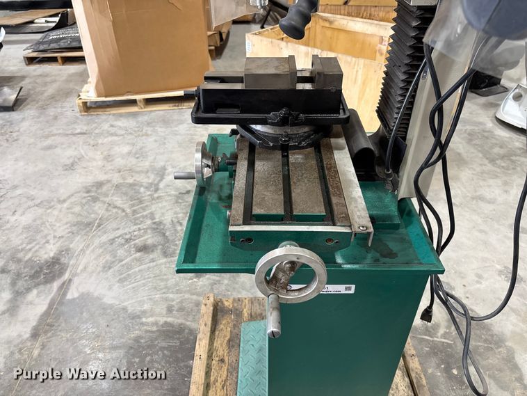 image for item FB3361 2023 Grizzly Industrial G0759 milling machine