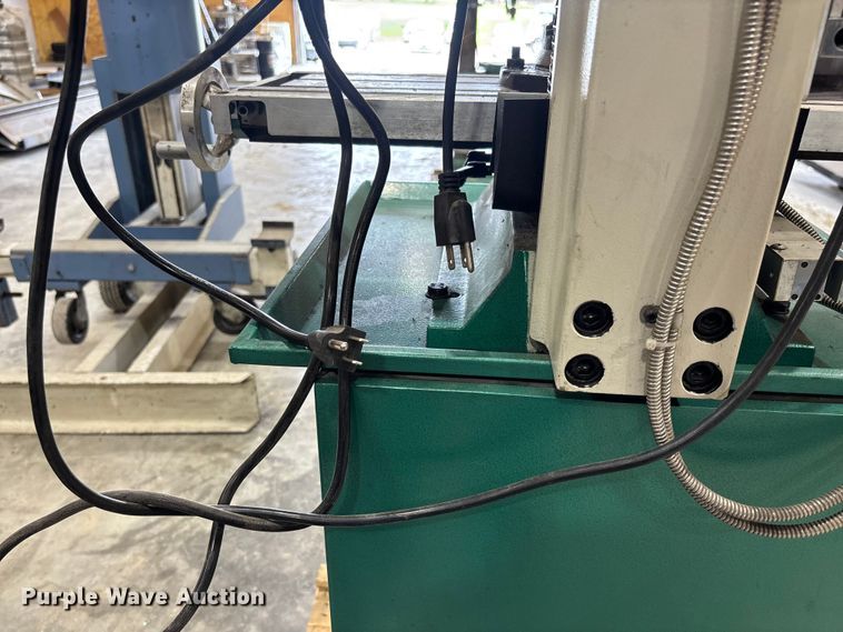 image for item FB3361 2023 Grizzly Industrial G0759 milling machine