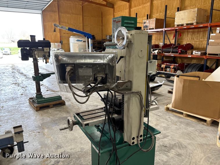 image for item FB3361 2023 Grizzly Industrial G0759 milling machine