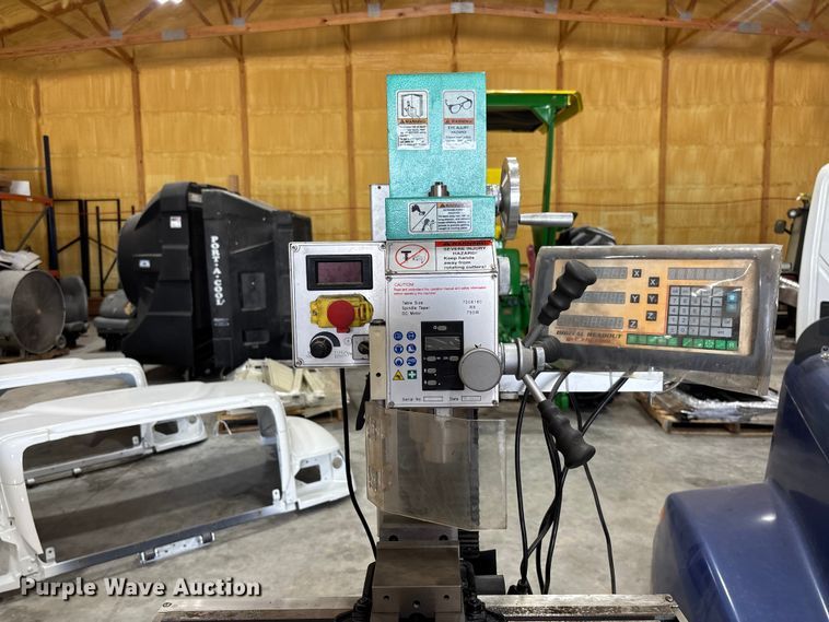 image for item FB3361 2023 Grizzly Industrial G0759 milling machine