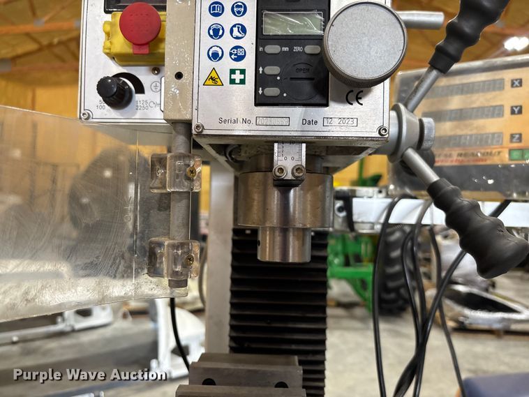 image for item FB3361 2023 Grizzly Industrial G0759 milling machine