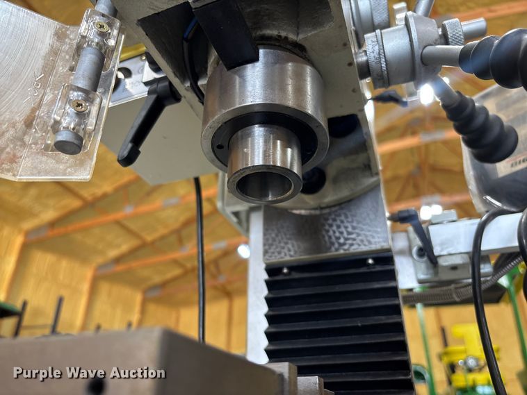 image for item FB3361 2023 Grizzly Industrial G0759 milling machine