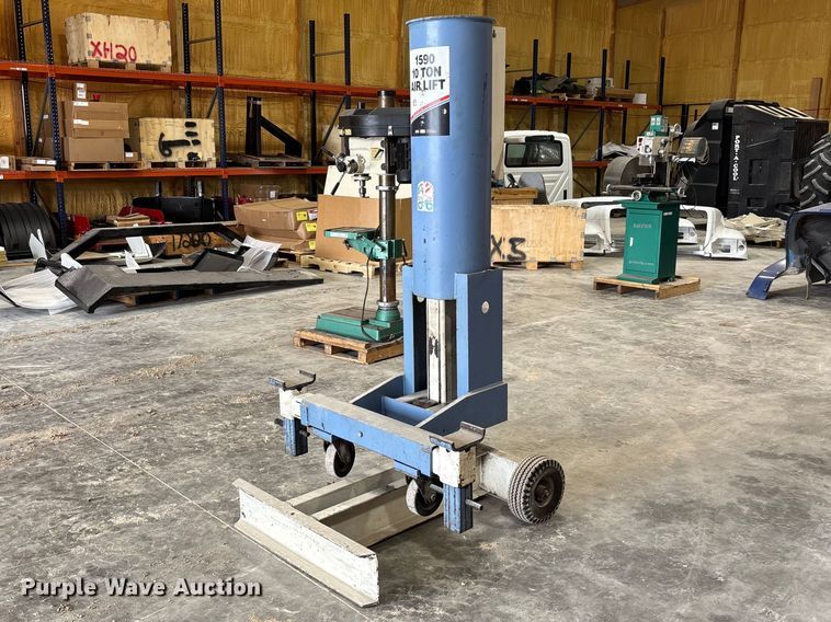 SPX Corporation 1590 jack