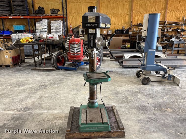 image for item FB3363 2020 Grizzly G0784 drill press