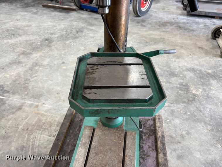 image for item FB3363 2020 Grizzly G0784 drill press