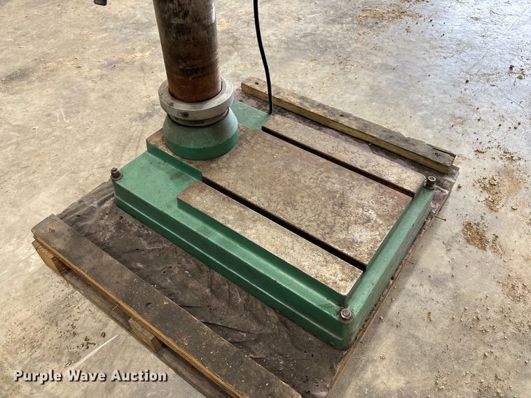 image for item FB3363 2020 Grizzly G0784 drill press